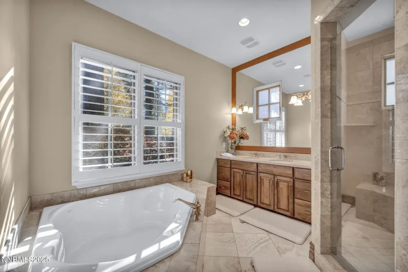 6554 Champetre, Reno, Nevada 89511, 3 Bedrooms Bedrooms, ,4 BathroomsBathrooms,Residential Lease,Manufactured,Champetre,250058169