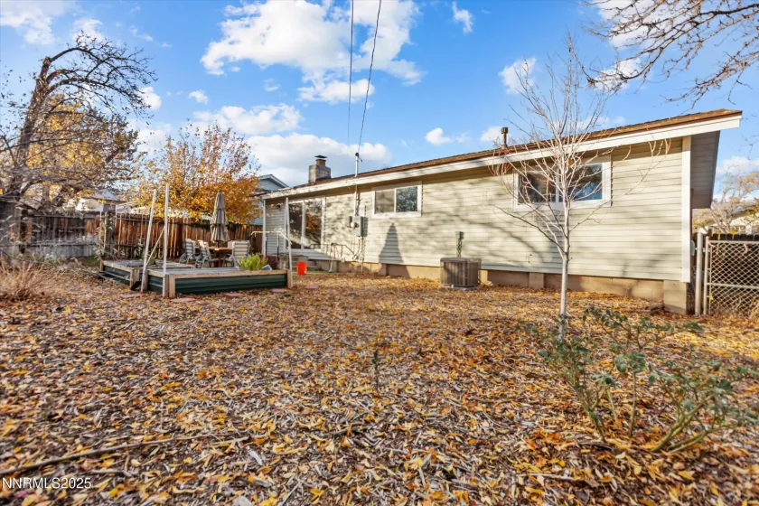 2860 Van Buren, Reno, Nevada 89503, 3 Bedrooms Bedrooms, ,2 BathroomsBathrooms,Residential,Residential,Van Buren,250058172