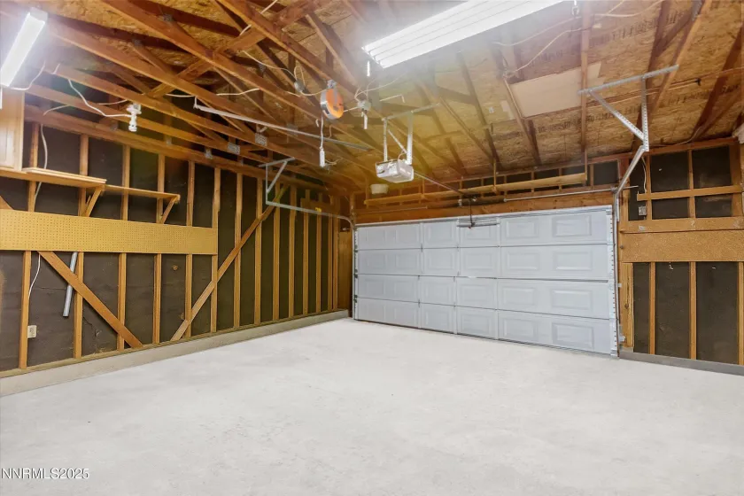 2860 Van Buren, Reno, Nevada 89503, 3 Bedrooms Bedrooms, ,2 BathroomsBathrooms,Residential,Residential,Van Buren,250058172