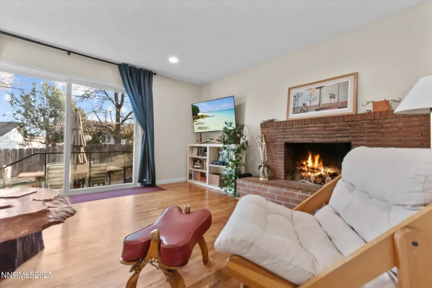 2860 Van Buren, Reno, Nevada 89503, 3 Bedrooms Bedrooms, ,2 BathroomsBathrooms,Residential,Residential,Van Buren,250058172