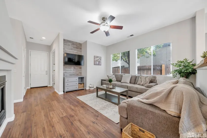 10577 Eagle Falls, Reno, Nevada 89521, 3 Bedrooms Bedrooms, ,2 BathroomsBathrooms,Residential Lease,Manufactured,Eagle Falls,250058173