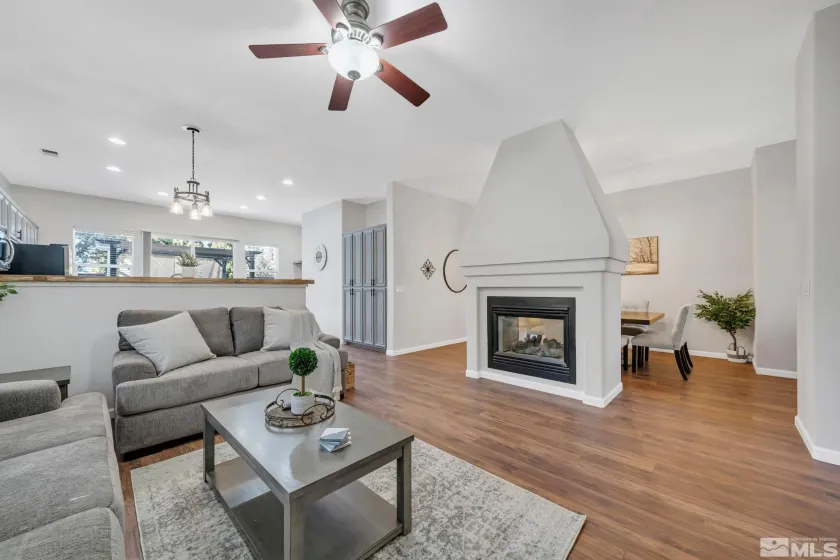 10577 Eagle Falls, Reno, Nevada 89521, 3 Bedrooms Bedrooms, ,2 BathroomsBathrooms,Residential Lease,Manufactured,Eagle Falls,250058173