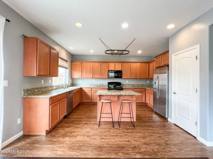 147 Walnut, Fernley, Nevada 89408, 4 Bedrooms Bedrooms, ,2 BathroomsBathrooms,Residential,Residential,Walnut,250058175