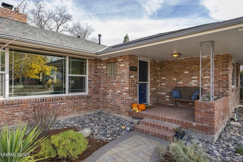 2260 Sunrise, Reno, Nevada 89509, 4 Bedrooms Bedrooms, ,4 BathroomsBathrooms,Residential,Residential,Sunrise,250058177