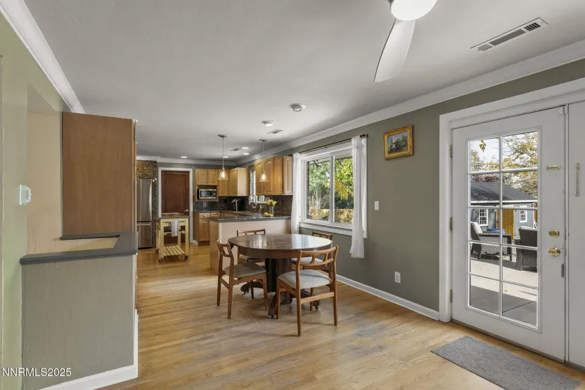 2260 Sunrise, Reno, Nevada 89509, 4 Bedrooms Bedrooms, ,4 BathroomsBathrooms,Residential,Residential,Sunrise,250058177