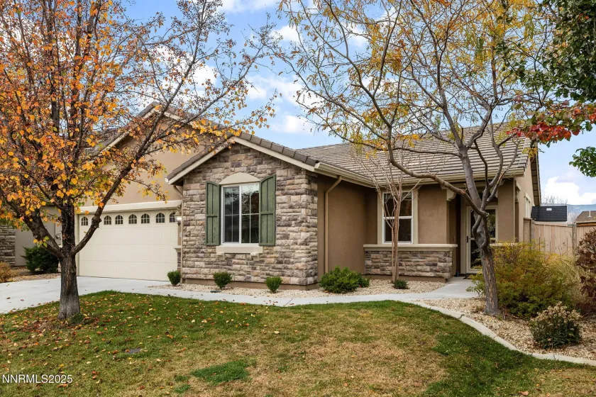 10777 Grayslake, Reno, Nevada 89521, 3 Bedrooms Bedrooms, ,2 BathroomsBathrooms,Residential,Residential,Grayslake,250058180