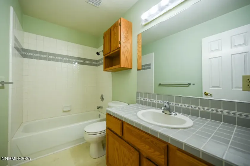 1290 Saddlehorn, Minden, Nevada 89423, 3 Bedrooms Bedrooms, ,2 BathroomsBathrooms,Residential,Residential,Saddlehorn,250058181