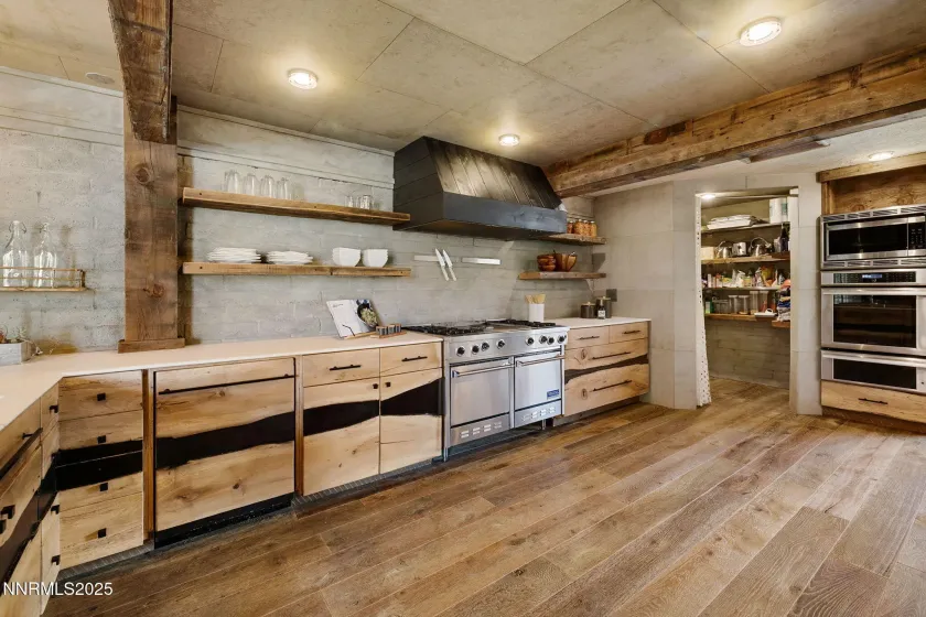 1825 Manzanita, Reno, Nevada 89509, 5 Bedrooms Bedrooms, ,4 BathroomsBathrooms,Residential,Residential,Manzanita,250058182