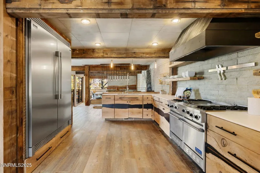 1825 Manzanita, Reno, Nevada 89509, 5 Bedrooms Bedrooms, ,4 BathroomsBathrooms,Residential,Residential,Manzanita,250058182