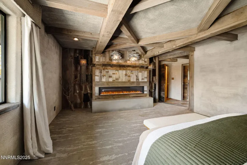 1825 Manzanita, Reno, Nevada 89509, 5 Bedrooms Bedrooms, ,4 BathroomsBathrooms,Residential,Residential,Manzanita,250058182