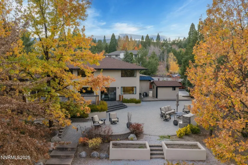 1825 Manzanita, Reno, Nevada 89509, 5 Bedrooms Bedrooms, ,4 BathroomsBathrooms,Residential,Residential,Manzanita,250058182
