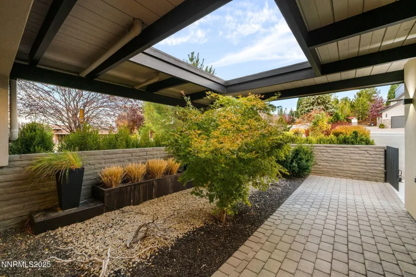 1825 Manzanita, Reno, Nevada 89509, 5 Bedrooms Bedrooms, ,4 BathroomsBathrooms,Residential,Residential,Manzanita,250058182