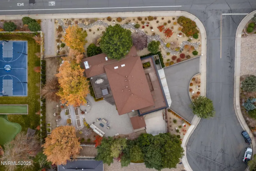 1825 Manzanita, Reno, Nevada 89509, 5 Bedrooms Bedrooms, ,4 BathroomsBathrooms,Residential,Residential,Manzanita,250058182