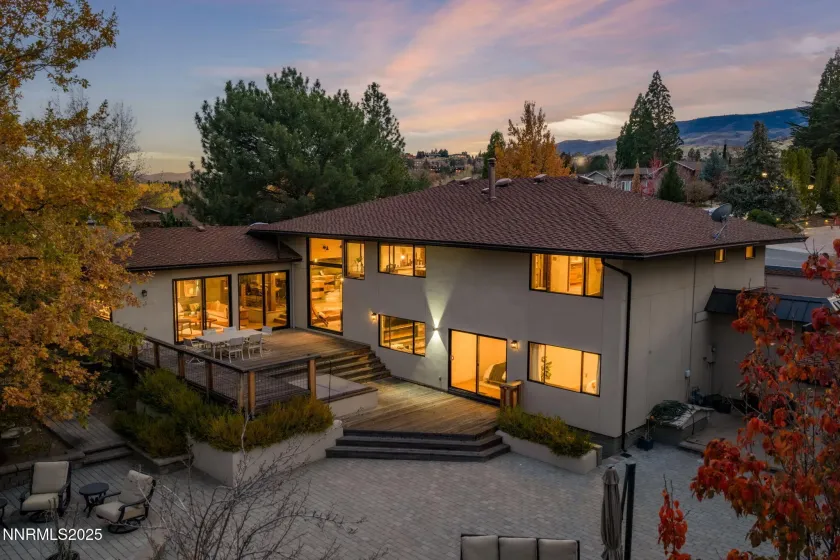 1825 Manzanita, Reno, Nevada 89509, 5 Bedrooms Bedrooms, ,4 BathroomsBathrooms,Residential,Residential,Manzanita,250058182