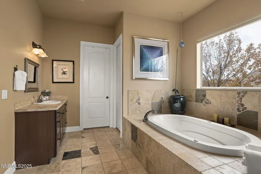 1255 Springer, Reno, Nevada 89511, 4 Bedrooms Bedrooms, ,4 BathroomsBathrooms,Residential,Residential,Springer,250058184