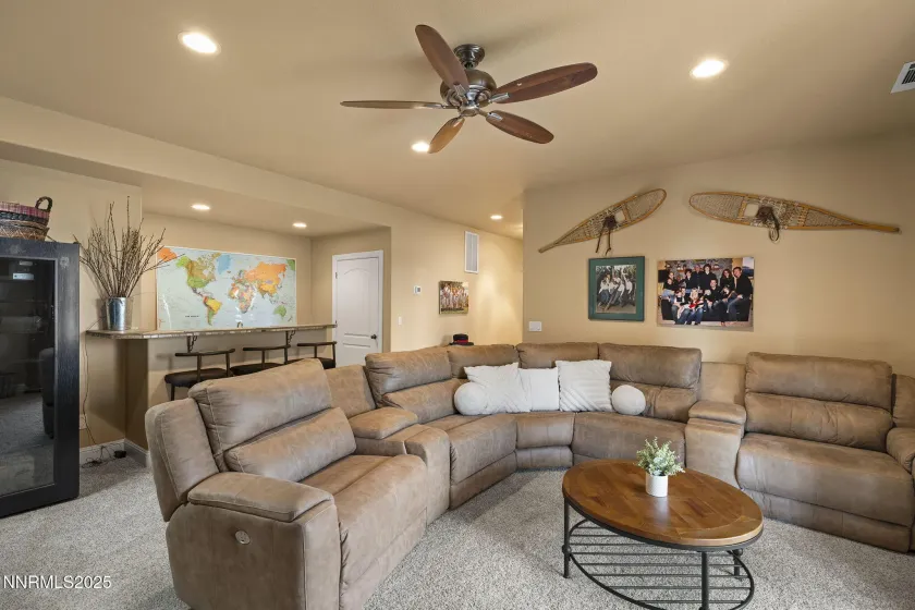 1255 Springer, Reno, Nevada 89511, 4 Bedrooms Bedrooms, ,4 BathroomsBathrooms,Residential,Residential,Springer,250058184