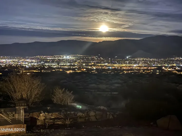 1255 Springer, Reno, Nevada 89511, 4 Bedrooms Bedrooms, ,4 BathroomsBathrooms,Residential,Residential,Springer,250058184