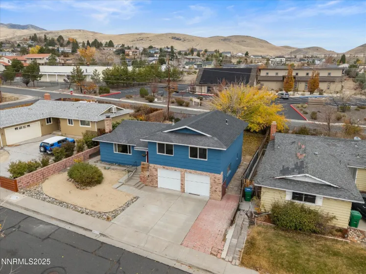 2955 Scholl, Reno, Nevada 89503, 3 Bedrooms Bedrooms, ,3 BathroomsBathrooms,Residential,Residential,Scholl,250058185