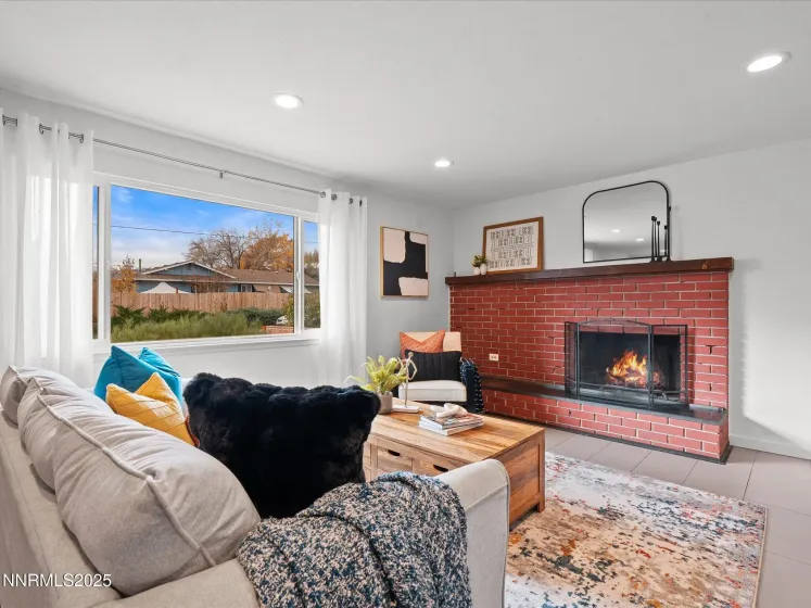 2955 Scholl, Reno, Nevada 89503, 3 Bedrooms Bedrooms, ,3 BathroomsBathrooms,Residential,Residential,Scholl,250058185