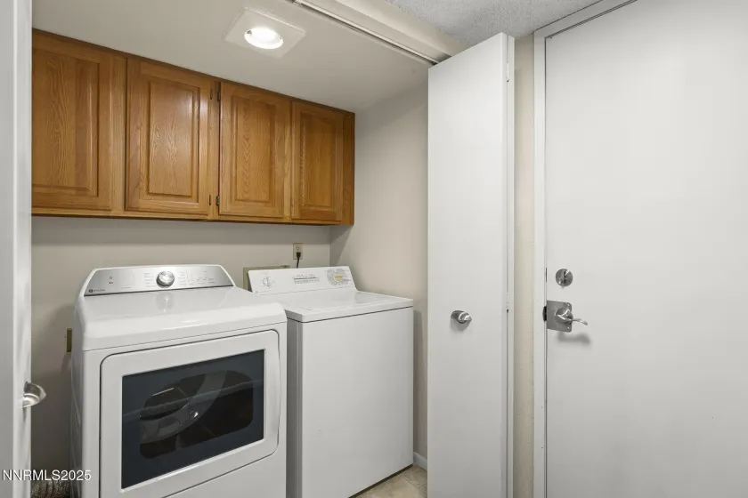 2252 Sycamore Glen, Sparks, Nevada 89434, 4 Bedrooms Bedrooms, ,3 BathroomsBathrooms,Residential,Residential,Sycamore Glen,250058187