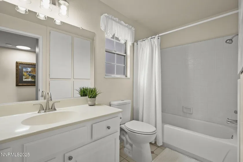 2252 Sycamore Glen, Sparks, Nevada 89434, 4 Bedrooms Bedrooms, ,3 BathroomsBathrooms,Residential,Residential,Sycamore Glen,250058187