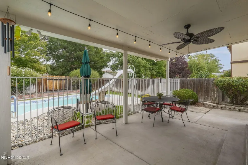 2252 Sycamore Glen, Sparks, Nevada 89434, 4 Bedrooms Bedrooms, ,3 BathroomsBathrooms,Residential,Residential,Sycamore Glen,250058187