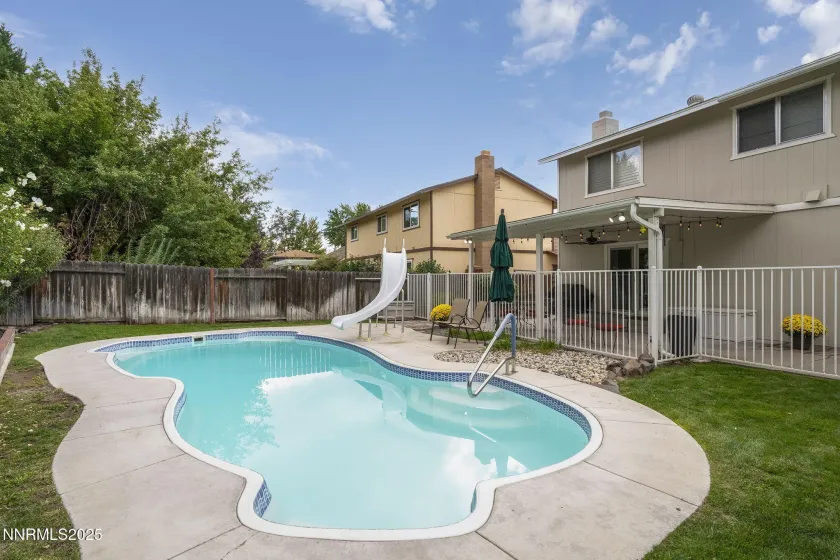 2252 Sycamore Glen, Sparks, Nevada 89434, 4 Bedrooms Bedrooms, ,3 BathroomsBathrooms,Residential,Residential,Sycamore Glen,250058187