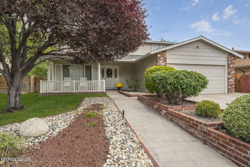 2252 Sycamore Glen, Sparks, Nevada 89434, 4 Bedrooms Bedrooms, ,3 BathroomsBathrooms,Residential,Residential,Sycamore Glen,250058187