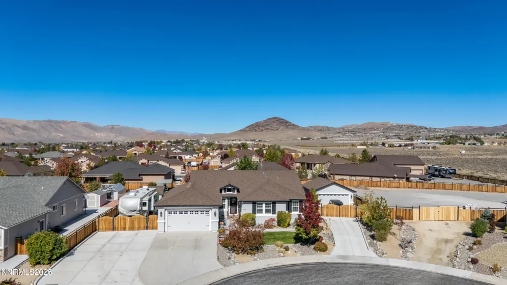 605 Hay Bale, Sparks, Nevada 89441, 4 Bedrooms Bedrooms, ,3 BathroomsBathrooms,Residential,Residential,Hay Bale,250058188
