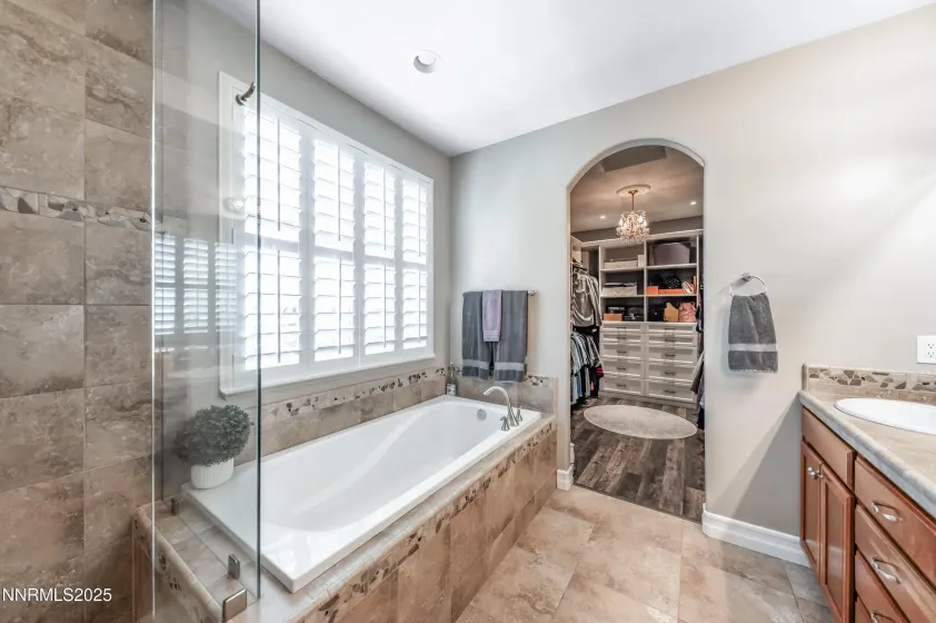 605 Hay Bale, Sparks, Nevada 89441, 4 Bedrooms Bedrooms, ,3 BathroomsBathrooms,Residential,Residential,Hay Bale,250058188