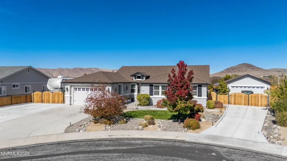 605 Hay Bale, Sparks, Nevada 89441, 4 Bedrooms Bedrooms, ,3 BathroomsBathrooms,Residential,Residential,Hay Bale,250058188