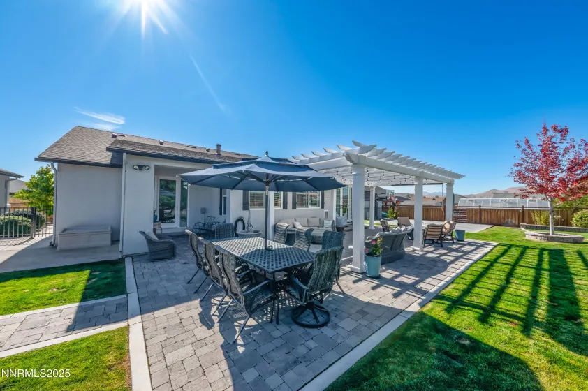 605 Hay Bale, Sparks, Nevada 89441, 4 Bedrooms Bedrooms, ,3 BathroomsBathrooms,Residential,Residential,Hay Bale,250058188