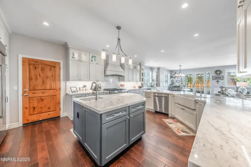 605 Hay Bale, Sparks, Nevada 89441, 4 Bedrooms Bedrooms, ,3 BathroomsBathrooms,Residential,Residential,Hay Bale,250058188