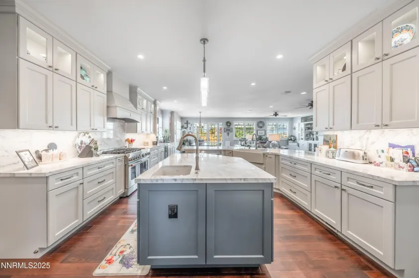 605 Hay Bale, Sparks, Nevada 89441, 4 Bedrooms Bedrooms, ,3 BathroomsBathrooms,Residential,Residential,Hay Bale,250058188