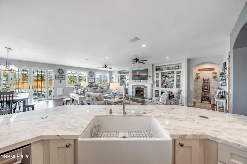 605 Hay Bale, Sparks, Nevada 89441, 4 Bedrooms Bedrooms, ,3 BathroomsBathrooms,Residential,Residential,Hay Bale,250058188