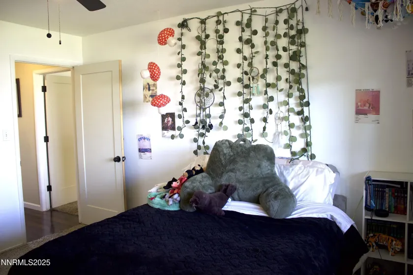 942 Riverview, Gardnerville, Nevada 89460, 3 Bedrooms Bedrooms, ,2 BathroomsBathrooms,Residential,Residential,Riverview,250058190