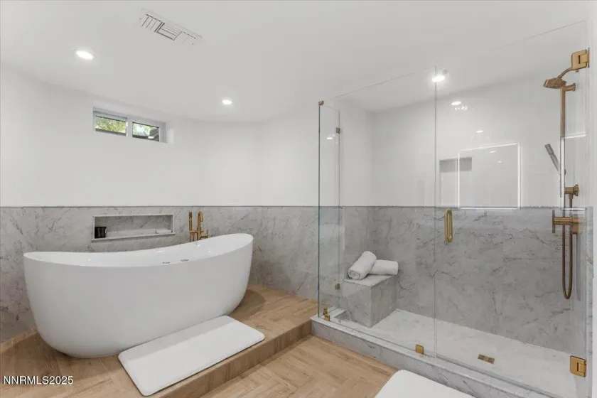 1600 Belford Road, Reno, Nevada 89509, 4 Bedrooms Bedrooms, ,4 BathroomsBathrooms,Residential,Residential,Belford Road,250058194