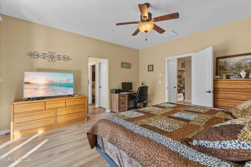 5227 Vista Heights, Sparks, Nevada 89436, 3 Bedrooms Bedrooms, ,3 BathroomsBathrooms,Residential,Residential,Vista Heights,250058195