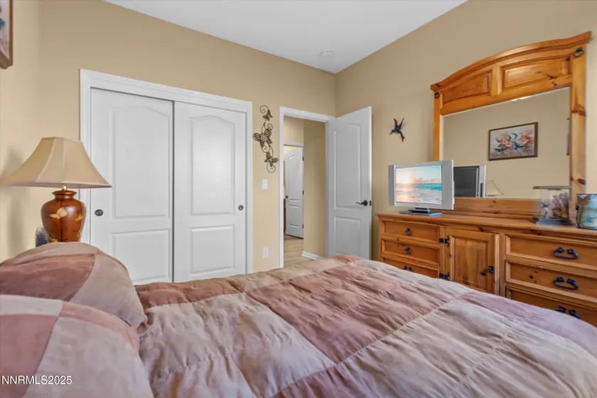 5227 Vista Heights, Sparks, Nevada 89436, 3 Bedrooms Bedrooms, ,3 BathroomsBathrooms,Residential,Residential,Vista Heights,250058195