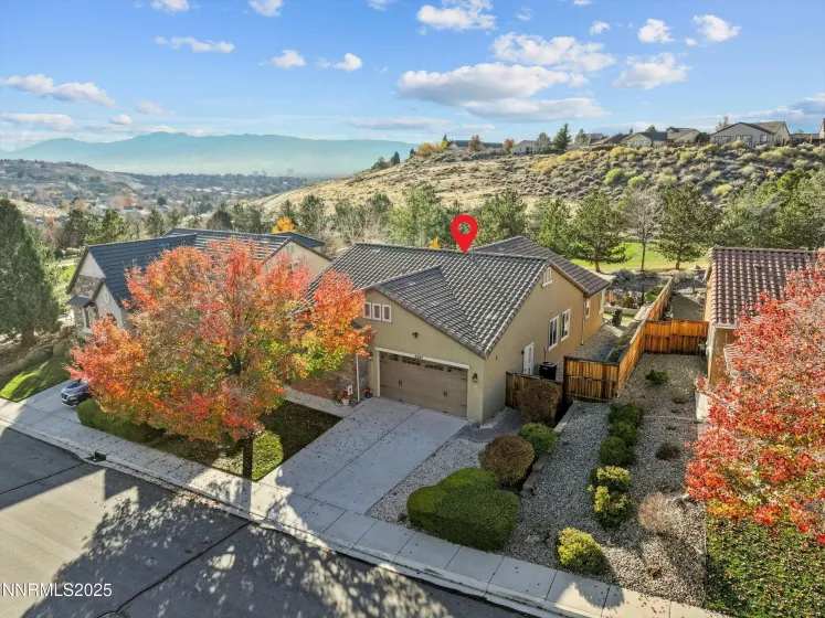 5227 Vista Heights, Sparks, Nevada 89436, 3 Bedrooms Bedrooms, ,3 BathroomsBathrooms,Residential,Residential,Vista Heights,250058195