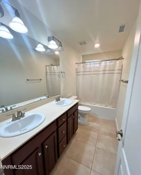 7635 Souverain, Reno, Nevada 89506, 4 Bedrooms Bedrooms, ,3 BathroomsBathrooms,Residential Lease,Manufactured,Souverain,250058196