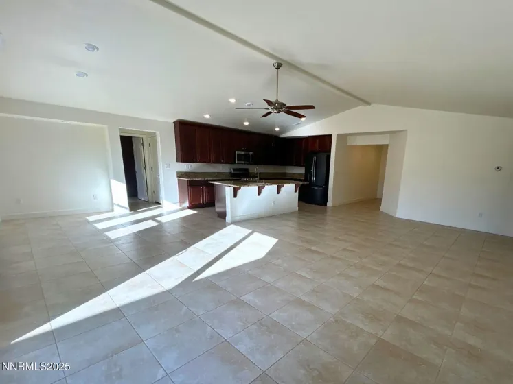 7635 Souverain, Reno, Nevada 89506, 4 Bedrooms Bedrooms, ,3 BathroomsBathrooms,Residential Lease,Manufactured,Souverain,250058196