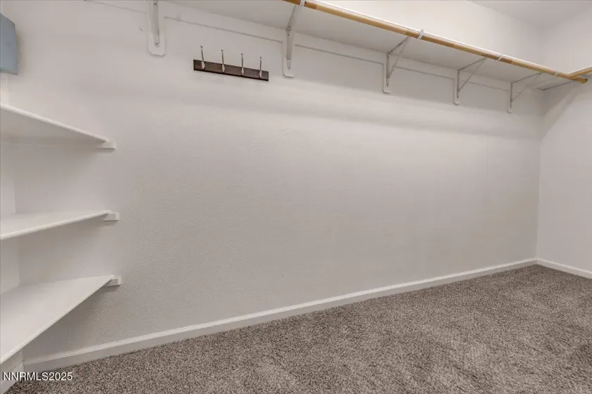 9620 Jessica, Reno, Nevada 89521, 4 Bedrooms Bedrooms, ,3 BathroomsBathrooms,Residential,Residential,Jessica,250058198