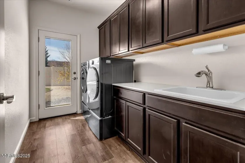 9620 Jessica, Reno, Nevada 89521, 4 Bedrooms Bedrooms, ,3 BathroomsBathrooms,Residential,Residential,Jessica,250058198