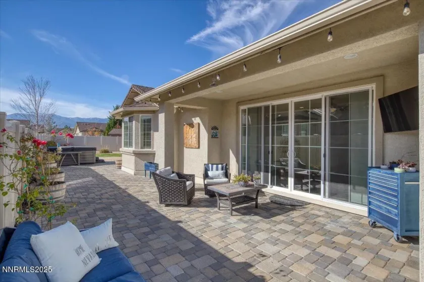 9620 Jessica, Reno, Nevada 89521, 4 Bedrooms Bedrooms, ,3 BathroomsBathrooms,Residential,Residential,Jessica,250058198