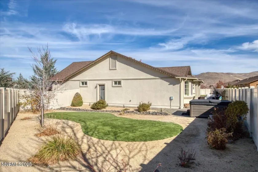 9620 Jessica, Reno, Nevada 89521, 4 Bedrooms Bedrooms, ,3 BathroomsBathrooms,Residential,Residential,Jessica,250058198