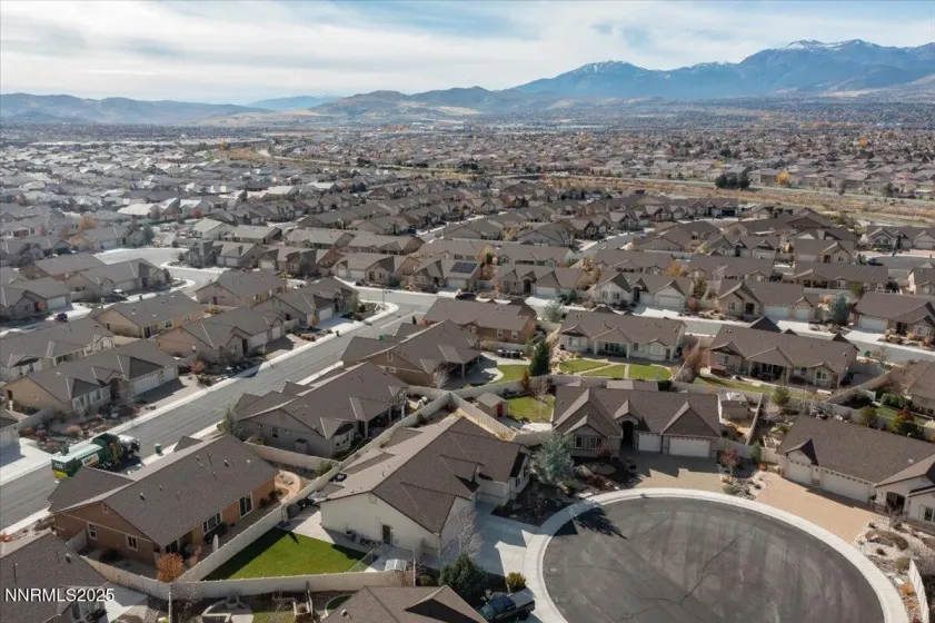 9620 Jessica, Reno, Nevada 89521, 4 Bedrooms Bedrooms, ,3 BathroomsBathrooms,Residential,Residential,Jessica,250058198