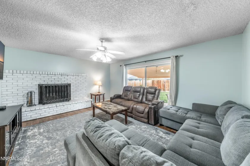 1155 Beldon, Reno, Nevada 89503, 3 Bedrooms Bedrooms, ,2 BathroomsBathrooms,Residential,Residential,Beldon,250058210