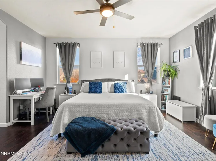 6970 Rioja, Sparks, Nevada 89436, 5 Bedrooms Bedrooms, ,3 BathroomsBathrooms,Residential,Residential,Rioja,250058212