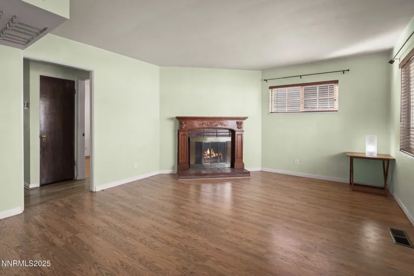 920 Brentwood, Reno, Nevada 89502, 3 Bedrooms Bedrooms, ,1 BathroomBathrooms,Residential,Residential,Brentwood,250058215